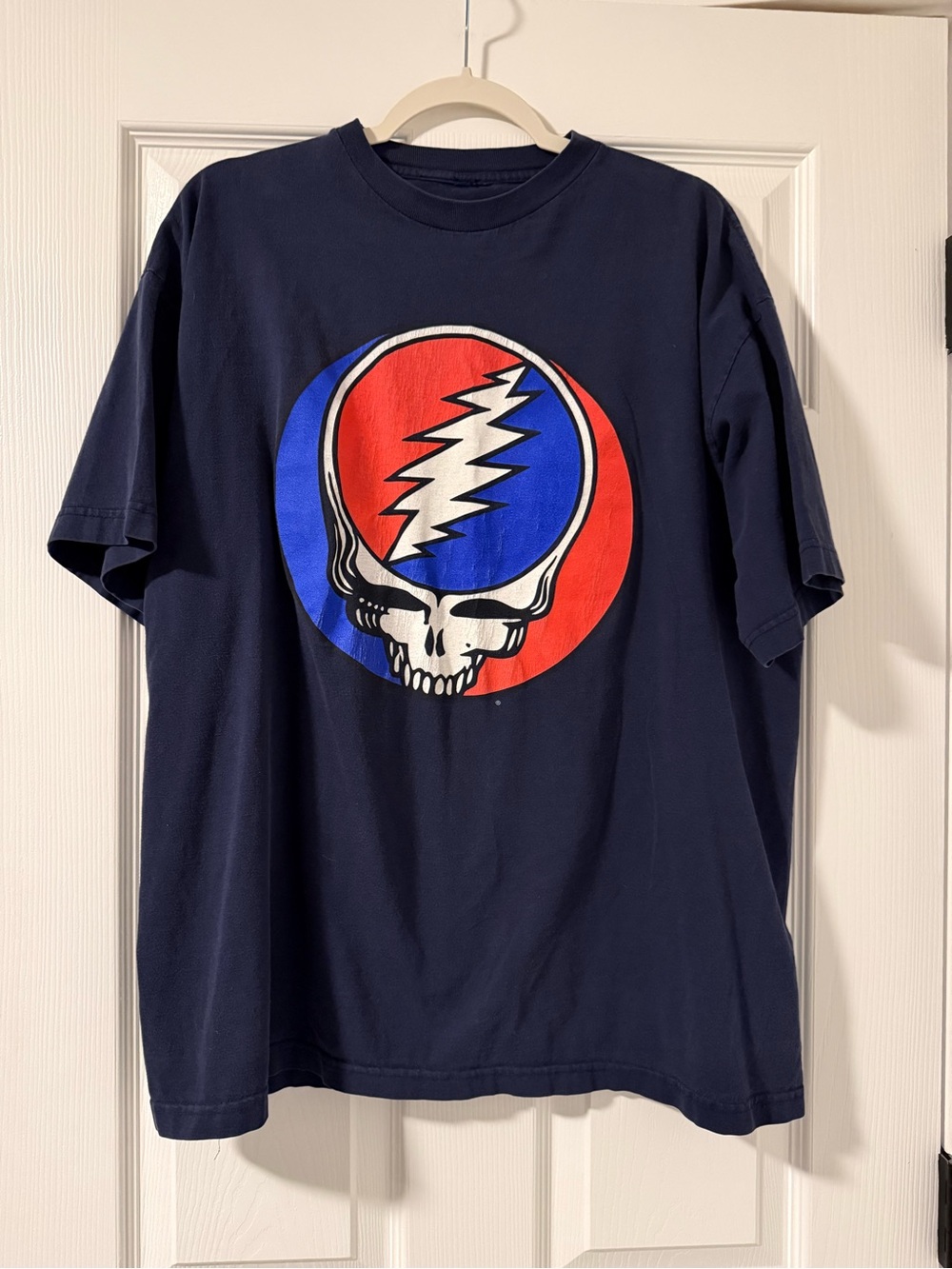 Men's Navy Graphic Skull Tee - Navy Blue